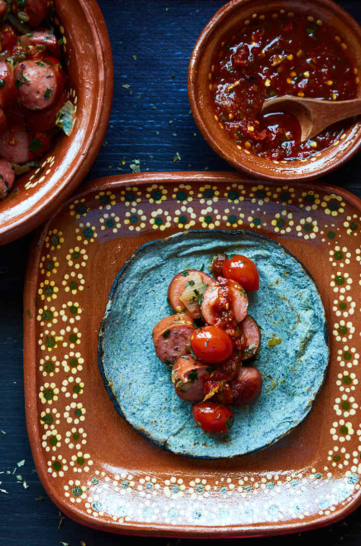 Hot Dogs a la Mexicana Tacos en placa de cerámica mexicana