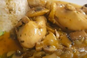 Receta de Pollo con Champiñón estilo mexicano