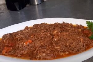 Receta de ropa vieja cubana